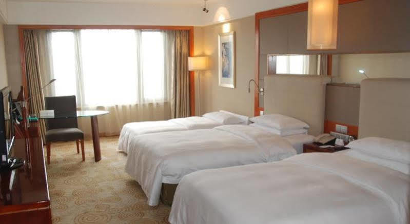 Hotel Prime Wangfujing 5*